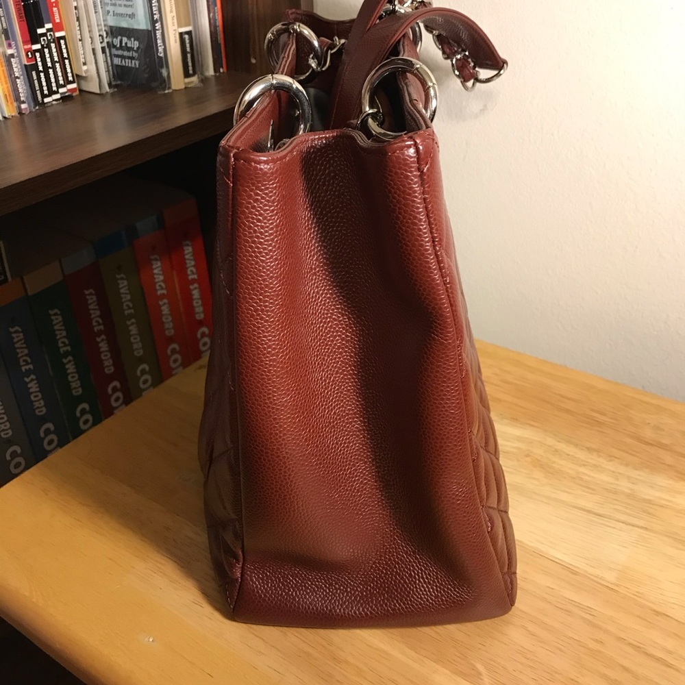 Chanel GST Caviar Grand Shopping tote maroon bag - Picture 5 of 16